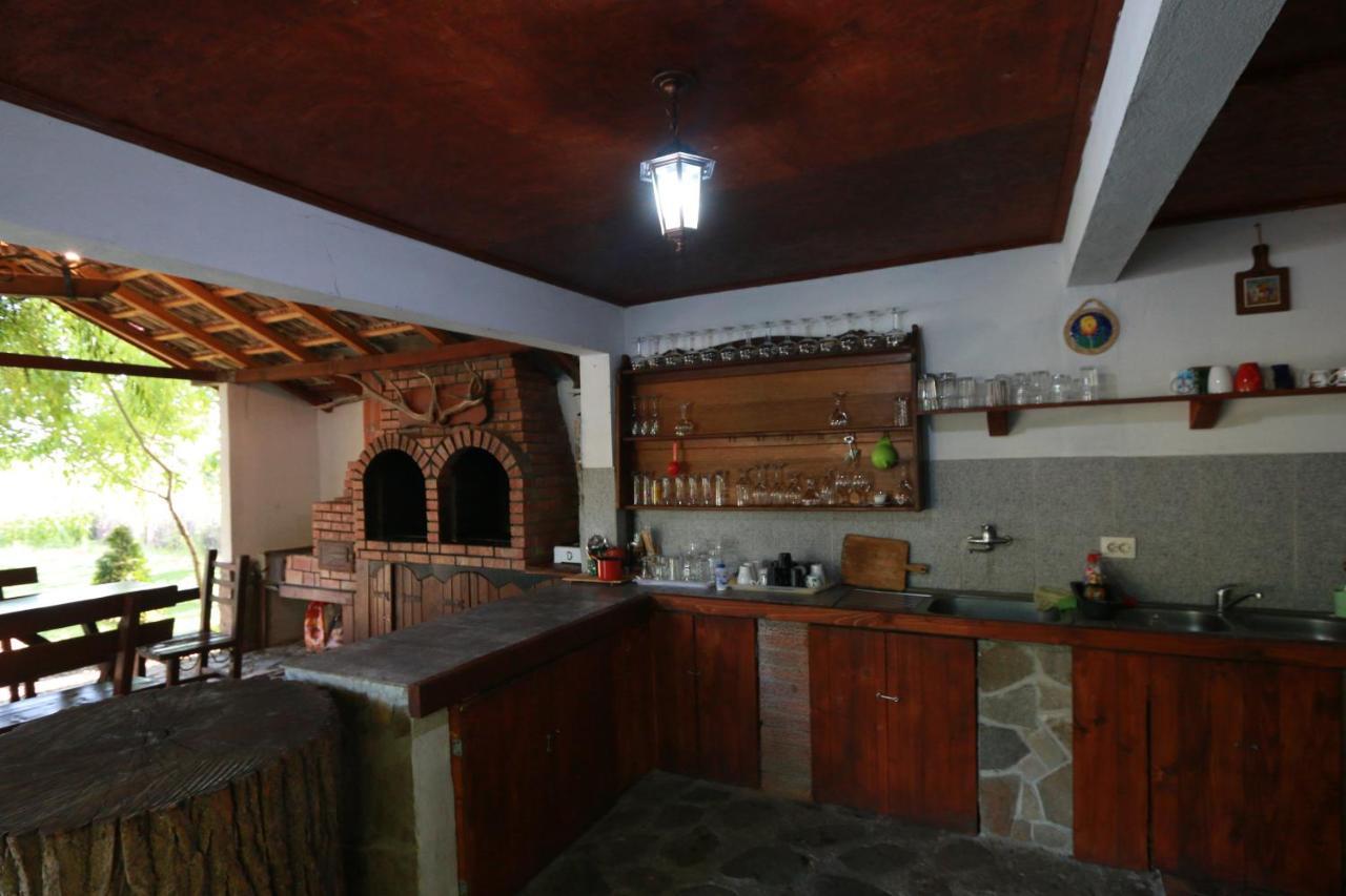 La Livada Villa Greci Exterior photo